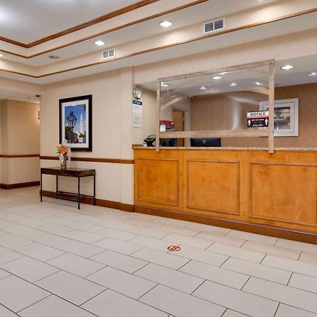 Best Western Executive Inn - Latta Berrys Crossroads Екстериор снимка