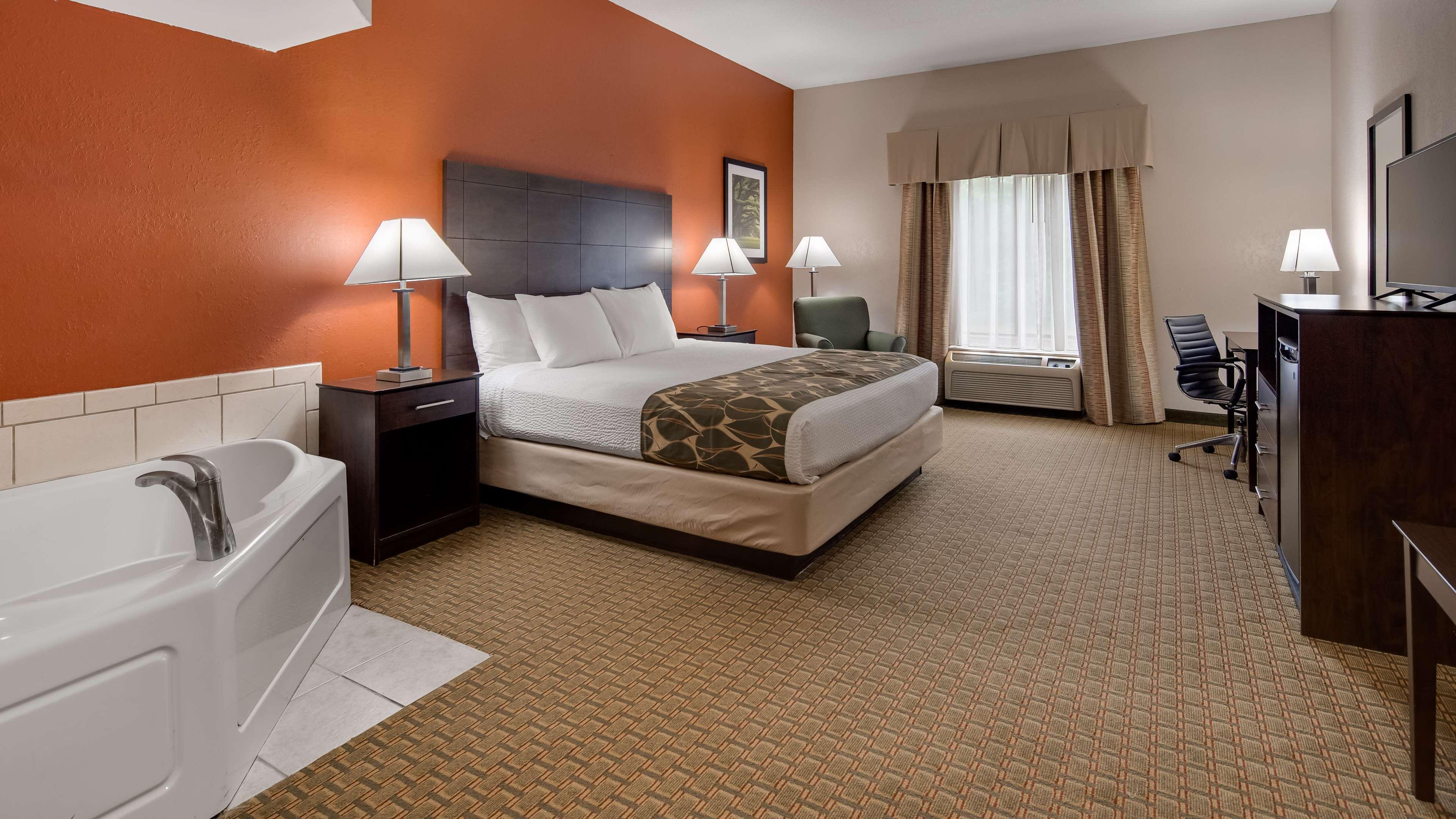 Best Western Executive Inn - Latta Berrys Crossroads Екстериор снимка