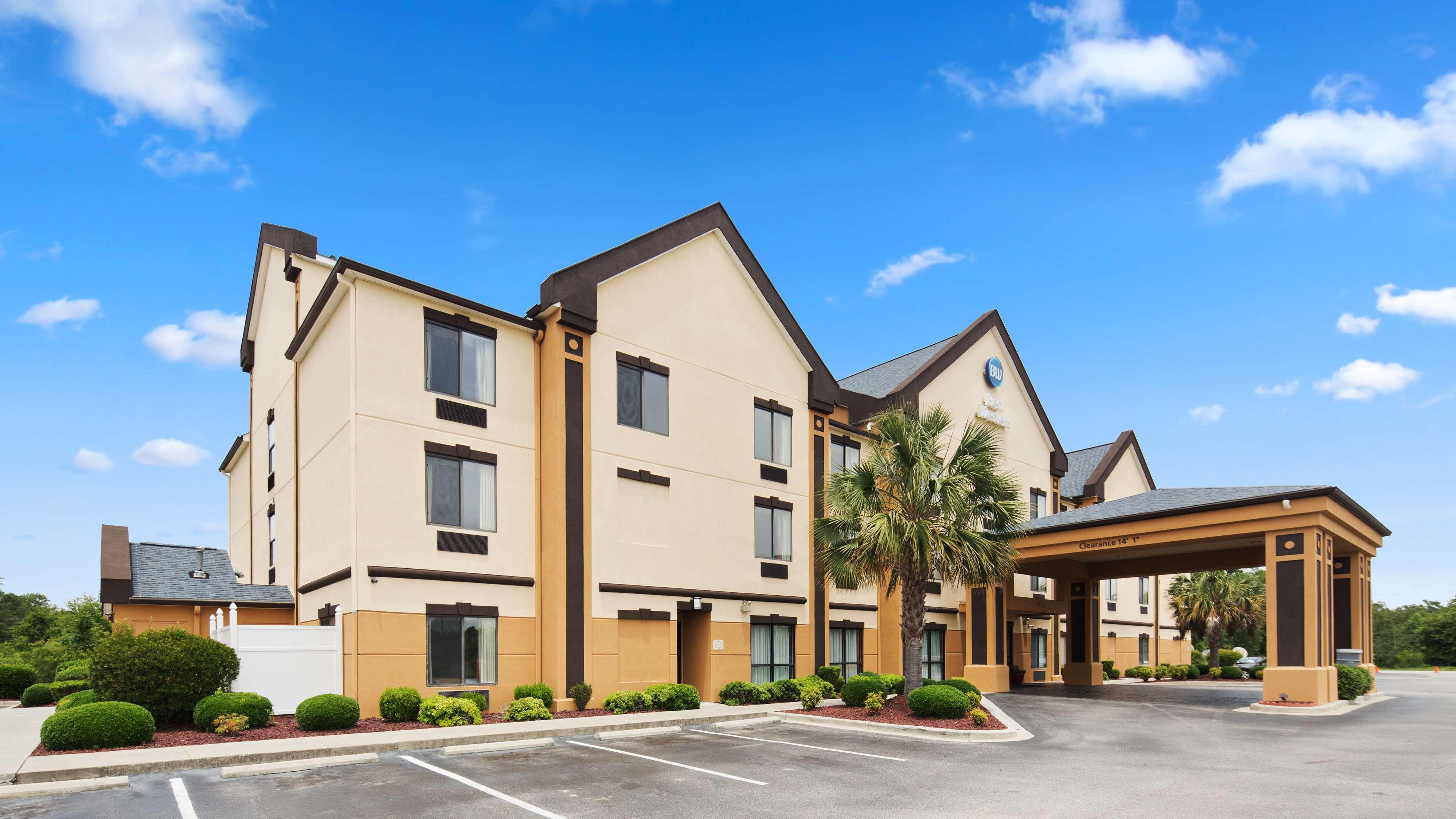 Best Western Executive Inn - Latta Berrys Crossroads Екстериор снимка