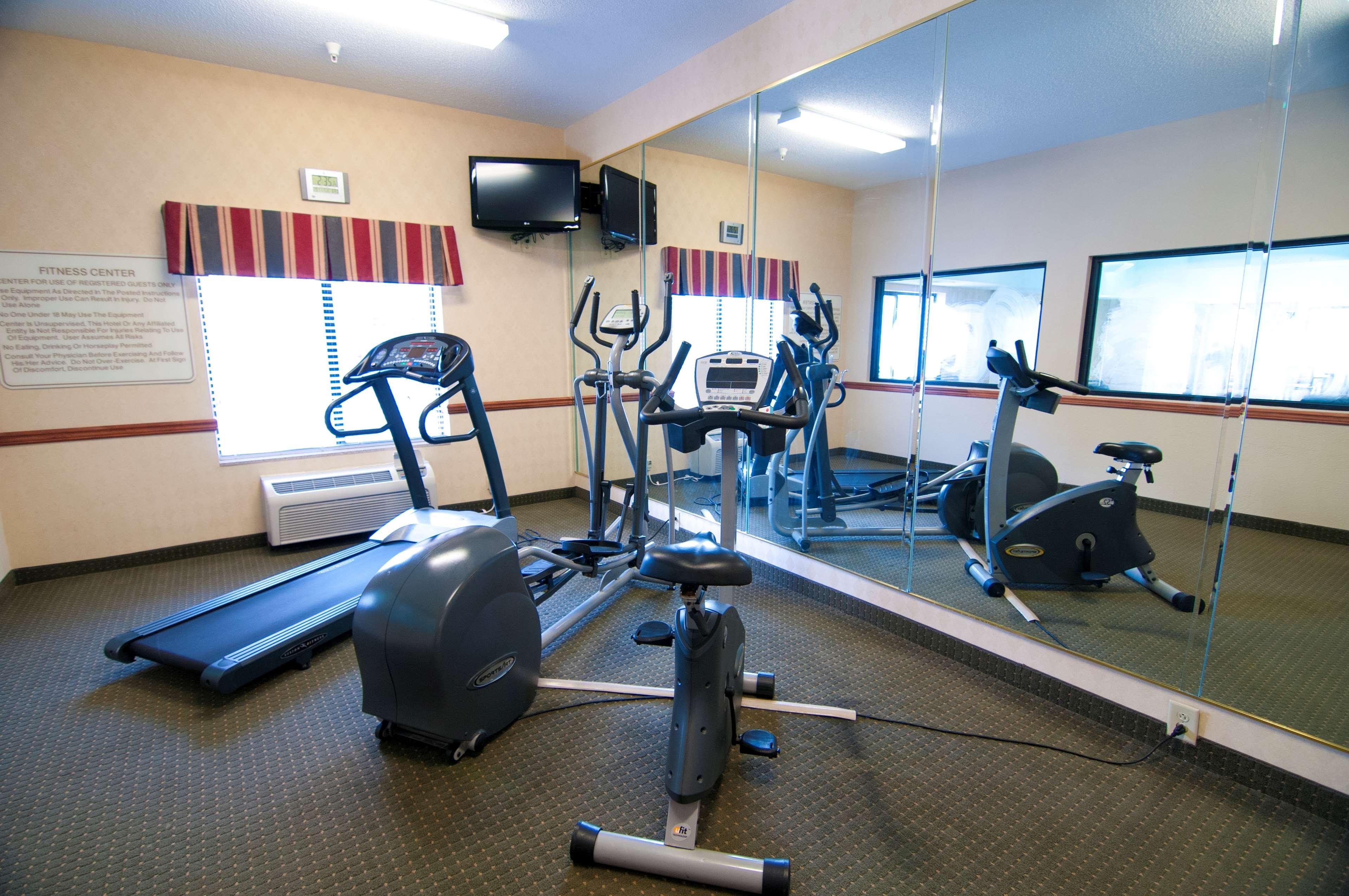 Best Western Executive Inn - Latta Berrys Crossroads Екстериор снимка